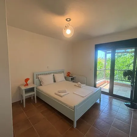 Elegant Maisonette At Casa vacanze *