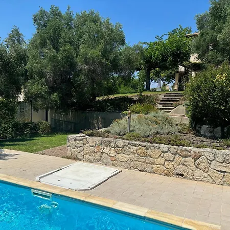 Casa vacanze Elegant Maisonette At Pefkochori